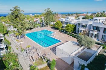Fiyat Düştü Kıbrıs Girne Alsancak ın Ödüllü Sitesi Milos Park da Tam Müstakil Satılık 3+1 Çok Özel Villa