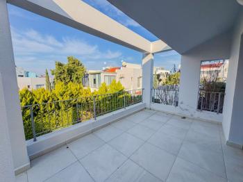 Fiyat Düştü Kıbrıs Girne Alsancak ın Ödüllü Sitesi Milos Park da Tam Müstakil Satılık 3+1 Çok Özel Villa