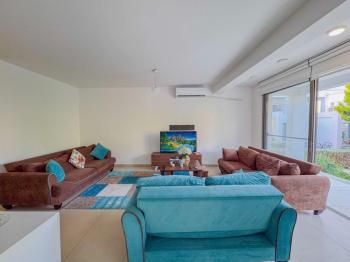 Fiyat Düştü Kıbrıs Girne Alsancak ın Ödüllü Sitesi Milos Park da Tam Müstakil Satılık 3+1 Çok Özel Villa