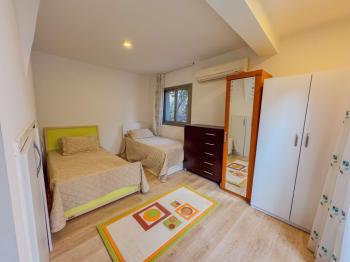 Fiyat Düştü Kıbrıs Girne Alsancak ın Ödüllü Sitesi Milos Park da Tam Müstakil Satılık 3+1 Çok Özel Villa