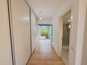 Fiyat Düştü Kıbrıs Girne Alsancak ın Ödüllü Sitesi Milos Park da Tam Müstakil Satılık 3+1 Çok Özel Villa