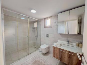 Fiyat Düştü Kıbrıs Girne Alsancak ın Ödüllü Sitesi Milos Park da Tam Müstakil Satılık 3+1 Çok Özel Villa