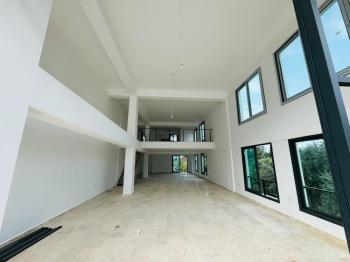 Kıbrıs Girne Çatalköy de Ana Cadde Üzerinde  Kiralık  Sendeli Dükkan ve Depo
