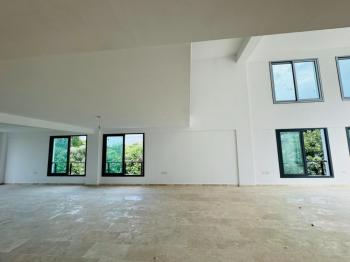 Kıbrıs Girne Çatalköy de Ana Cadde Üzerinde  Kiralık  Sendeli Dükkan ve Depo