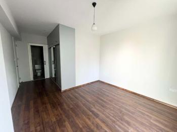 Kıbrıs Lefkoşa da Merit Otele Yakın Satılık Ful Eşyalı 3+1 Fırsat Daire