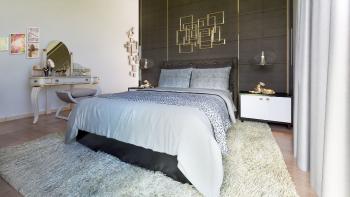 Girne Merkezde Özel Havuzlu Lüks 3+1 Dublex Penthouse