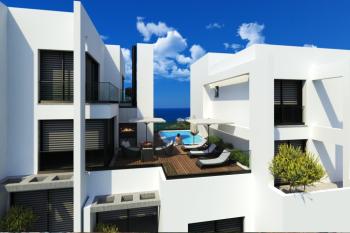 Girne Merkezde Özel Havuzlu Lüks 3+1 Dublex Penthouse