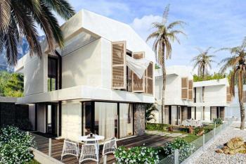 Kıbrıs Girne Alsancak’ta, deniz manzaralı 2+1 ikiz villalar