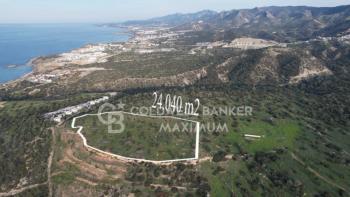 Kıbrıs Girne Esentepe Bölgesinde Kapanmaz Deniz Manzaralı Satılık 24.040 m2 Arsa 