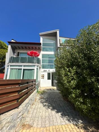 Kıbrıs Girne Karaoğlanoğlu Bölgesinde 2+1 Teraslı Eşyalı Satılık Daire 