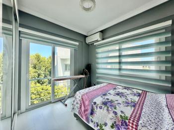 Kıbrıs Girne Karaoğlanoğlu Bölgesinde 2+1 Teraslı Eşyalı Satılık Daire 