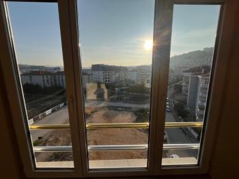 EMLAK HABERCİSİ' NDEN DENİZ MANZARALI, MUDANYA GÜZELYALI SİTELER BURSA ASFALTINA CEPHE SATILIK 4+1 DUBLEKS DAİRE
