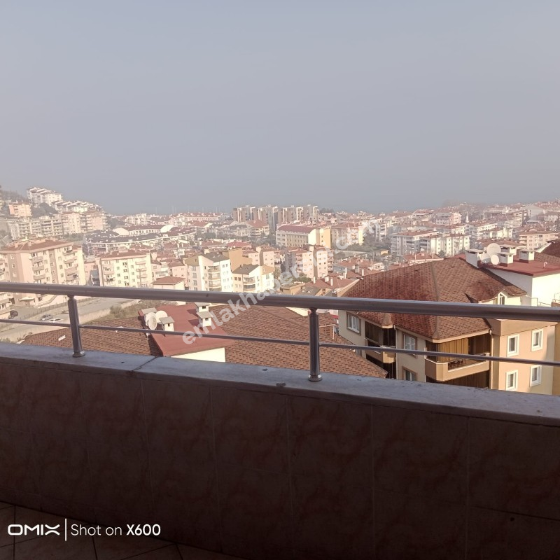 BURSA MUDANYA HALİTPAŞA OTOPARKLI SİTEDE DENİZ MANZARALI 3+1 KİRALIK DAİRE