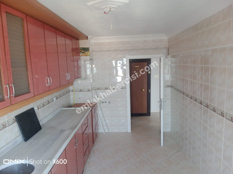 BURSA MUDANYA HALİTPAŞA OTOPARKLI SİTEDE DENİZ MANZARALI 3+1 KİRALIK DAİRE