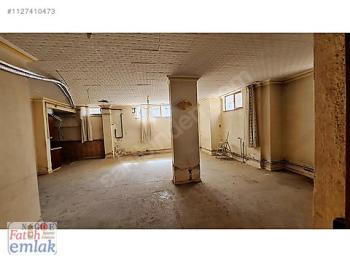 Perşembe pazarı civarı  240 m2 satılık depo