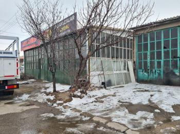 Niğde ata sanayinde  125 m2 satlık dükkan