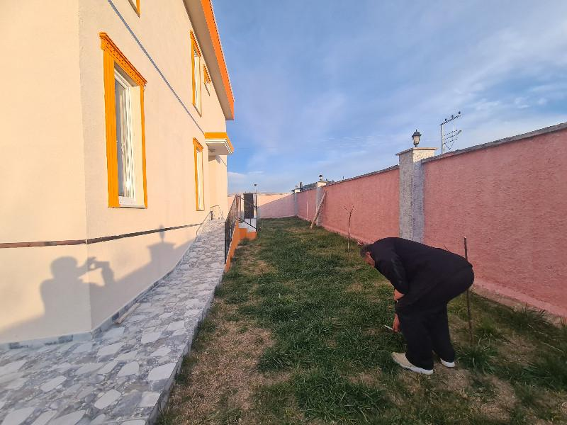 GÜMÜŞLER YENİDE   bahçeli  sıfır satılık müstakil ev..