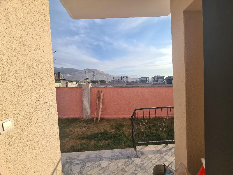 GÜMÜŞLER YENİDE   bahçeli  sıfır satılık müstakil ev..