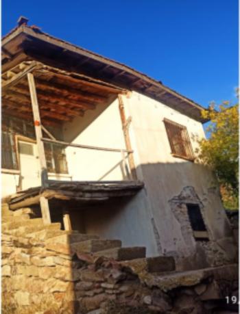 YOZGAT ÇANDIR MÜSTAKİL EV VE AHIR TAPU SAHİBİ PERTA EMLAK