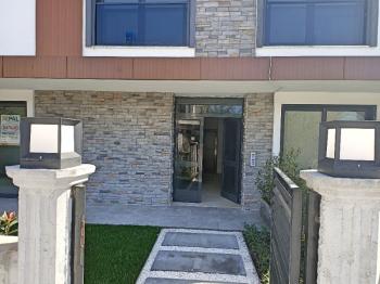 Ayvalık Güzelbahçe Evlerinde, Satılık, Lüks, Deniz Manzaralı ,1+1 Sıfır Daire.