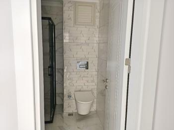 Ayvalık Güzelbahçe Evlerinde, Deniz Manzaralı, 2+1 Satılık Sıfır Lüks Daire.