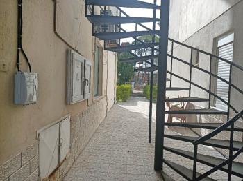 Ayvalık Sarımsaklı' da, Denize Sıfır 1+1 Satılık Daire.