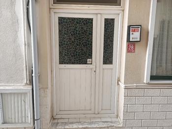 Ayvalık Sarımsaklı' da, Denize Sıfır 1+1 Satılık Daire.
