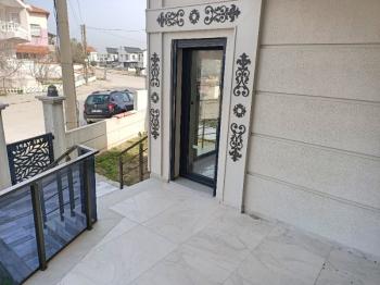 Sarımsaklı' da Deniz Manzaralı Süper Lüks, Satılık Sıfır Müstakil Tripleks Villa.