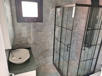 Sarımsaklı' da Deniz Manzaralı Süper Lüks, Satılık Sıfır Müstakil Tripleks Villa.