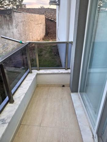 Ayvalık Altınova' da, Satılık 3+1 Yeni Daire.