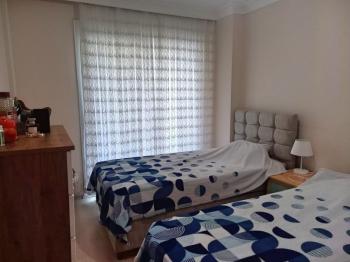 Ayvalık Altınova' da, Satılık 3+1 Yeni Daire.