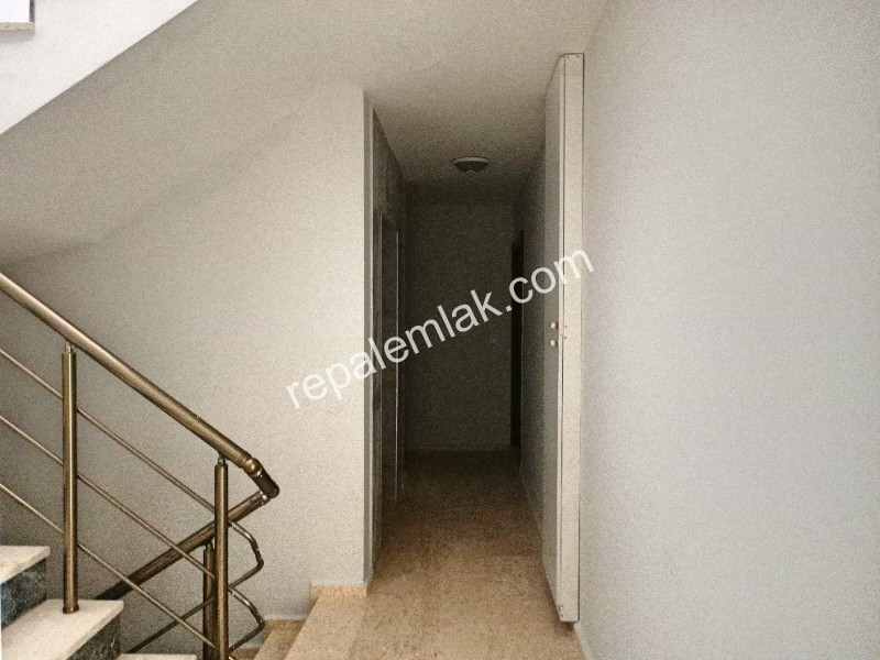 Ayvalık Güzelbahçe Evlerinde, Deniz Manzaralı, 2+1 Satılık Sıfır Lüks Daire.