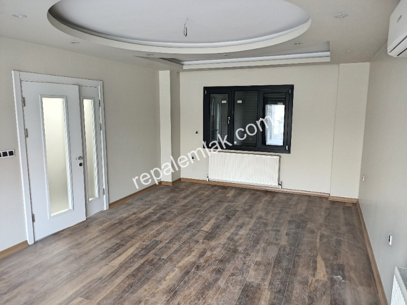 Sarımsaklı' da Deniz Manzaralı Süper Lüks, Satılık Sıfır Müstakil Tripleks Villa.