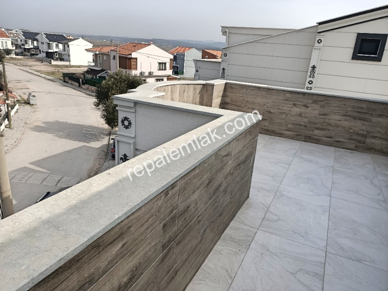Sarımsaklı' da Deniz Manzaralı Süper Lüks, Satılık Sıfır Müstakil Tripleks Villa.