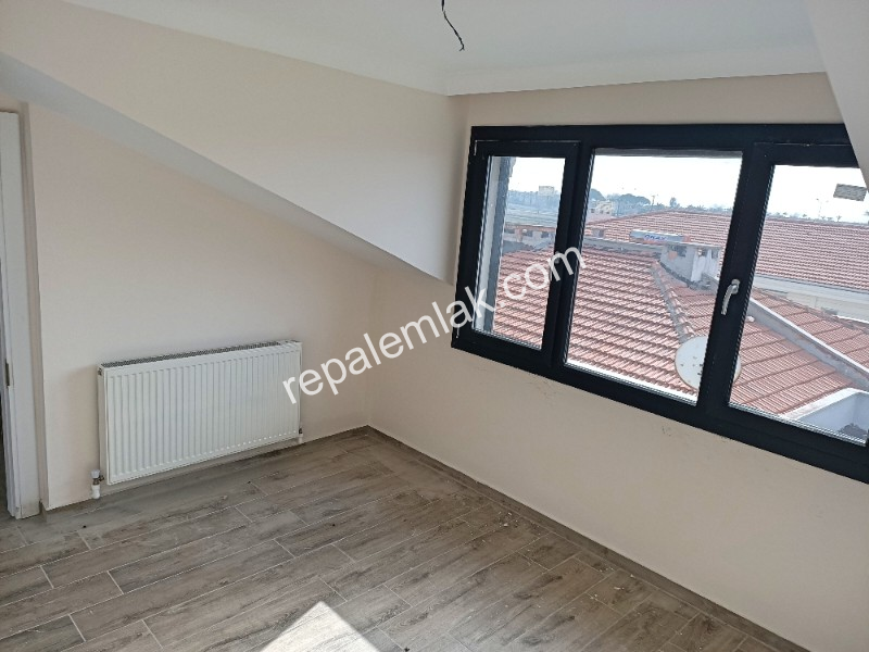 Sarımsaklı' da Deniz Manzaralı Süper Lüks, Satılık Sıfır Müstakil Tripleks Villa.