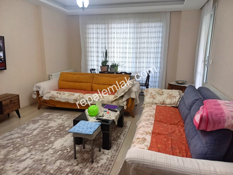 Ayvalık Altınova' da, Satılık 3+1 Yeni Daire.