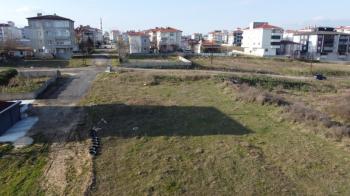 AYASPAŞA DA 12 DAİRELİK İMARLI ARSA