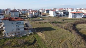 AYASPAŞA DA 12 DAİRELİK İMARLI ARSA