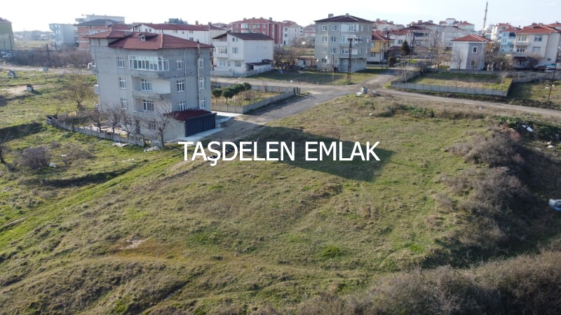 AYASPAŞA DA 12 DAİRELİK İMARLI ARSA