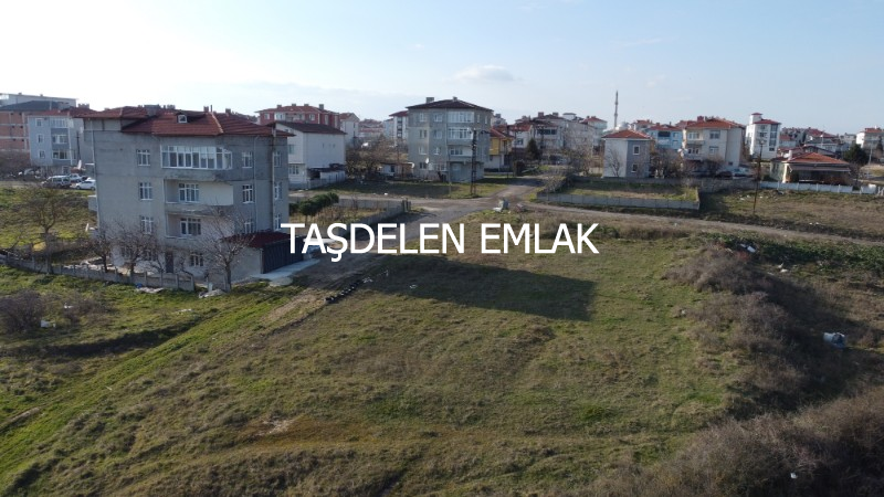 AYASPAŞA DA 12 DAİRELİK İMARLI ARSA