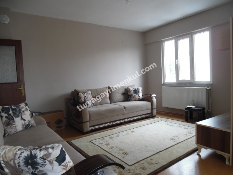 ÇORLU İMAM HATİP ORTA OKULUNA YAKIN 2+1 KİRALIK DAİRE