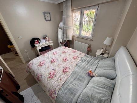 Yeşilpınar'da 3+1 Arakat Satılık Daire