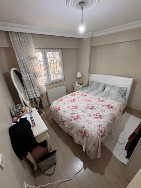 Yeşilpınar'da 3+1 Arakat Satılık Daire