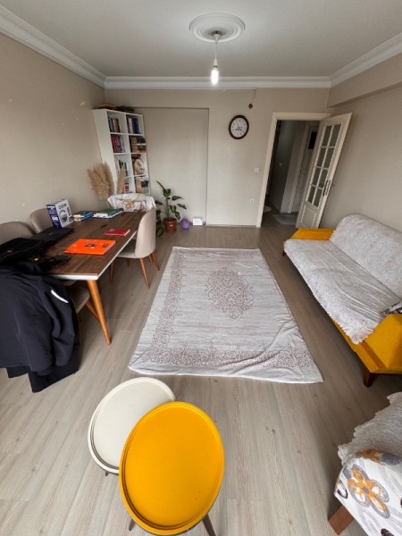 Yeşilpınar'da 3+1 Arakat Satılık Daire