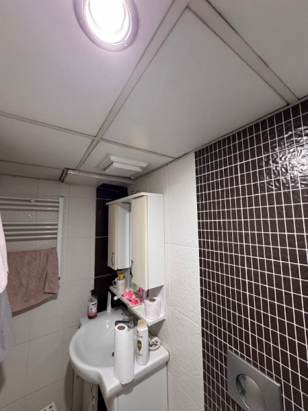 Yeşilpınar'da 3+1 Arakat Satılık Daire