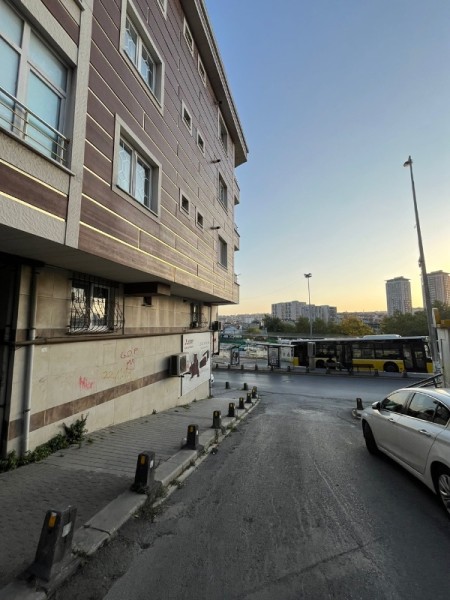 Yeşilpınar'da 3+1 Arakat Satılık Daire
