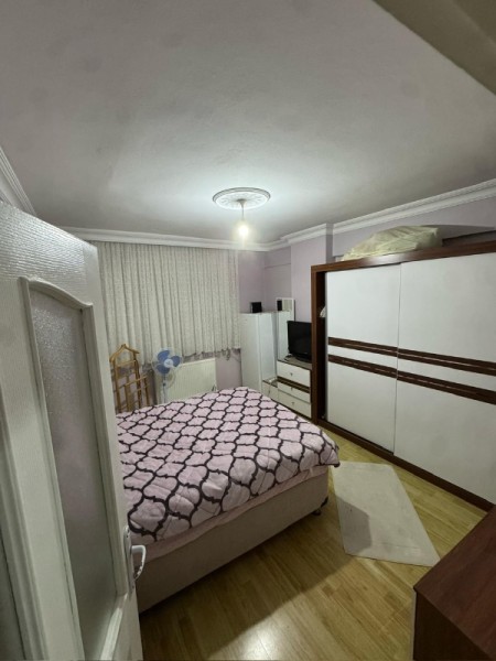 Yeşilpınar'da 3+1 Arakat Satılık Daire