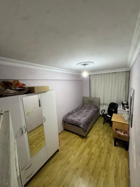 Yeşilpınar'da 3+1 Arakat Satılık Daire