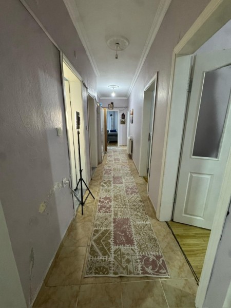 Yeşilpınar'da 3+1 Arakat Satılık Daire