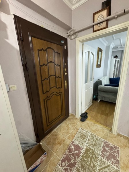 Yeşilpınar'da 3+1 Arakat Satılık Daire